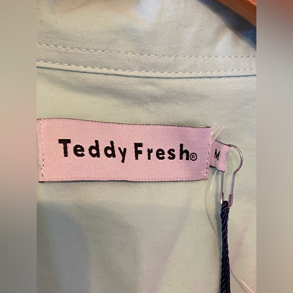 🎉HP🎉 Teddy Fresh button down top - Picture 2 of 9